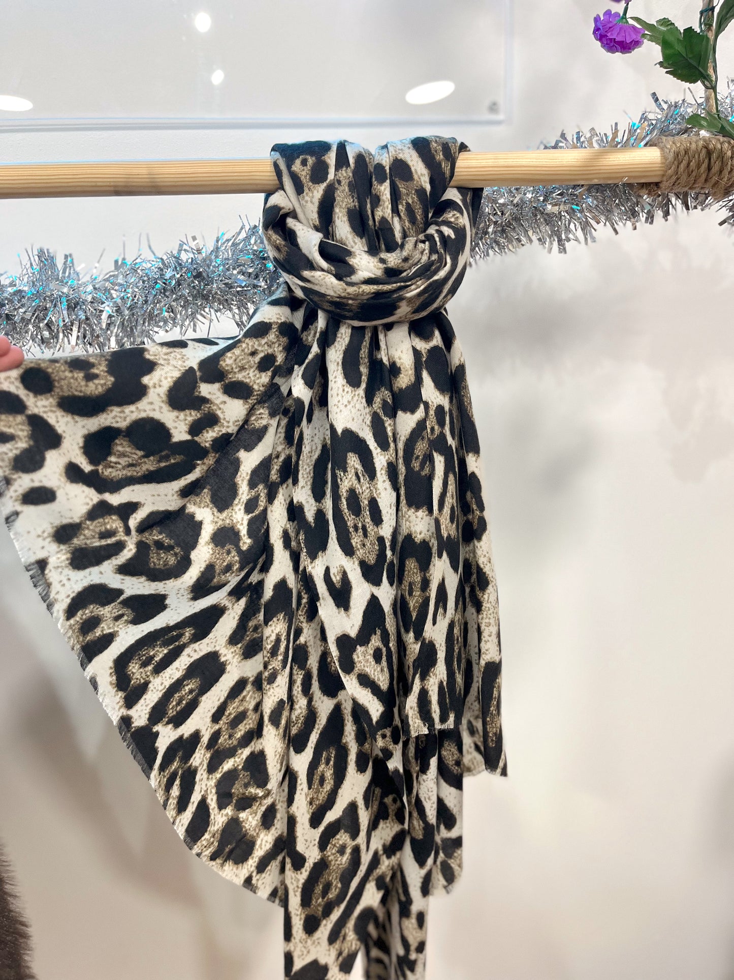 Bufanda Animal Print Beige