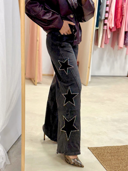 Jeans con Estrellas y Tachuelas