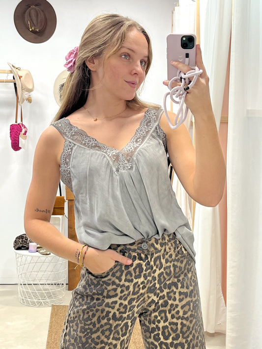 Lencera Gris Vintage