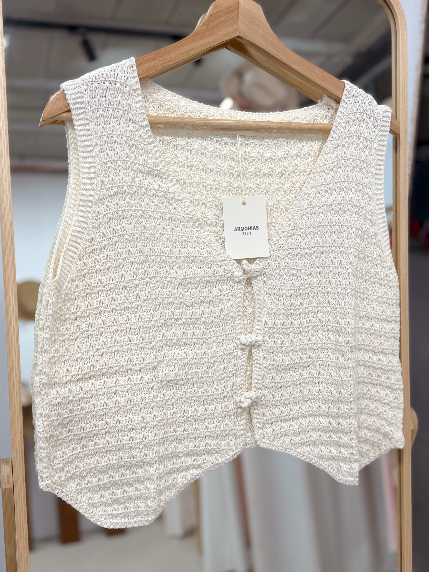 Chaleco Crochet Beige