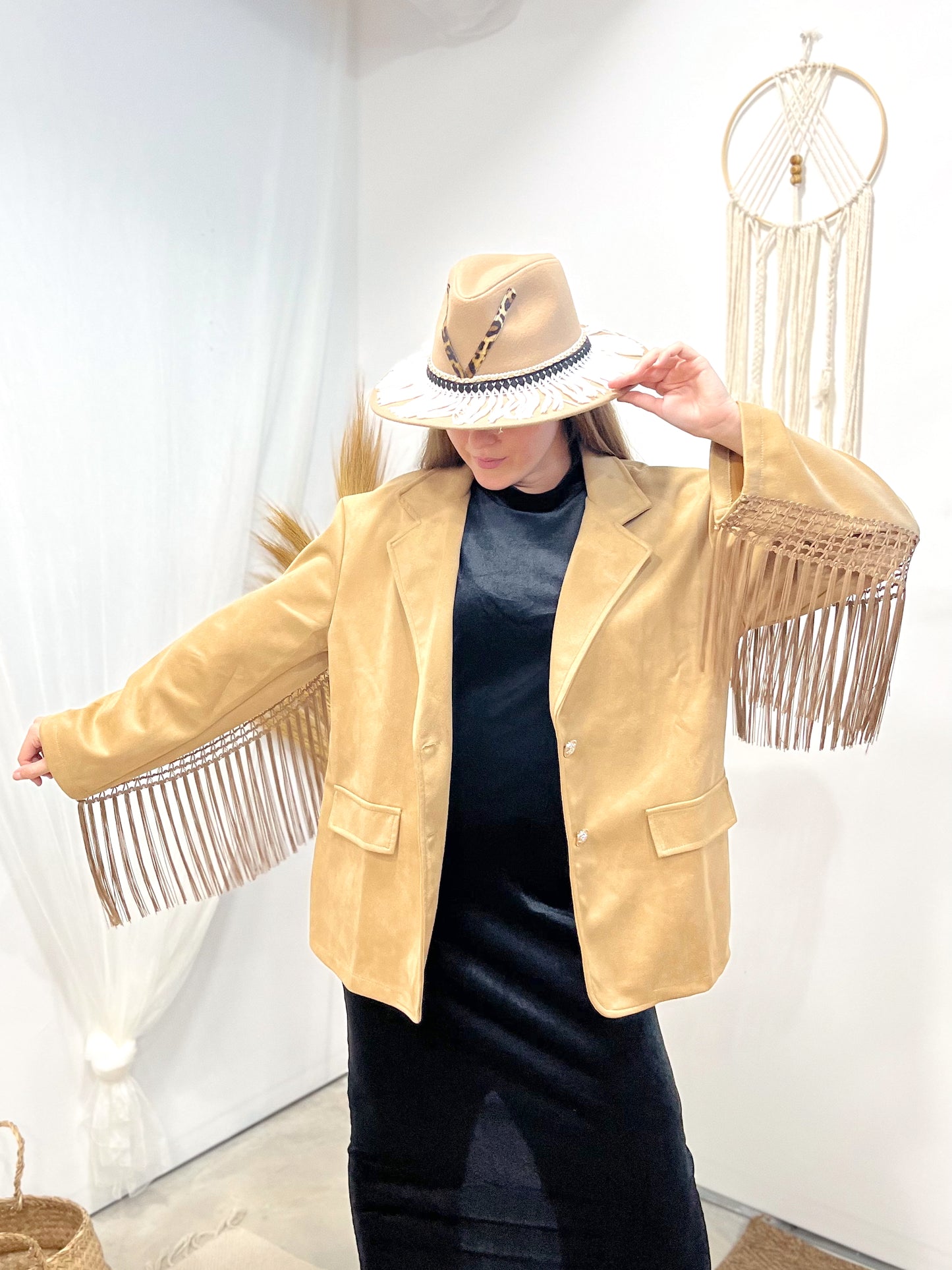 Americana YELLOWSTONE- Lydia’s