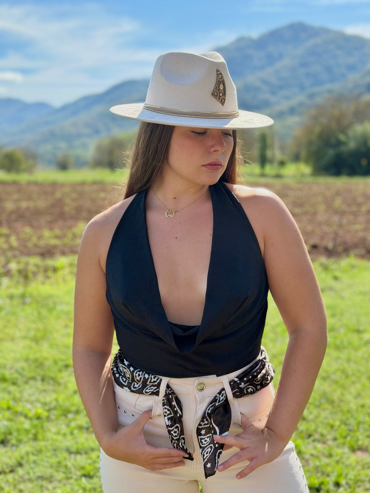 Body Escote Negro