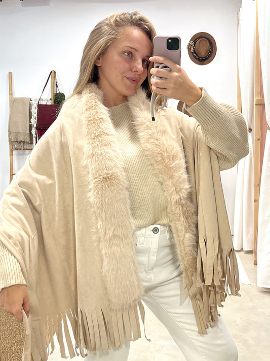 Poncho Pelito Beige