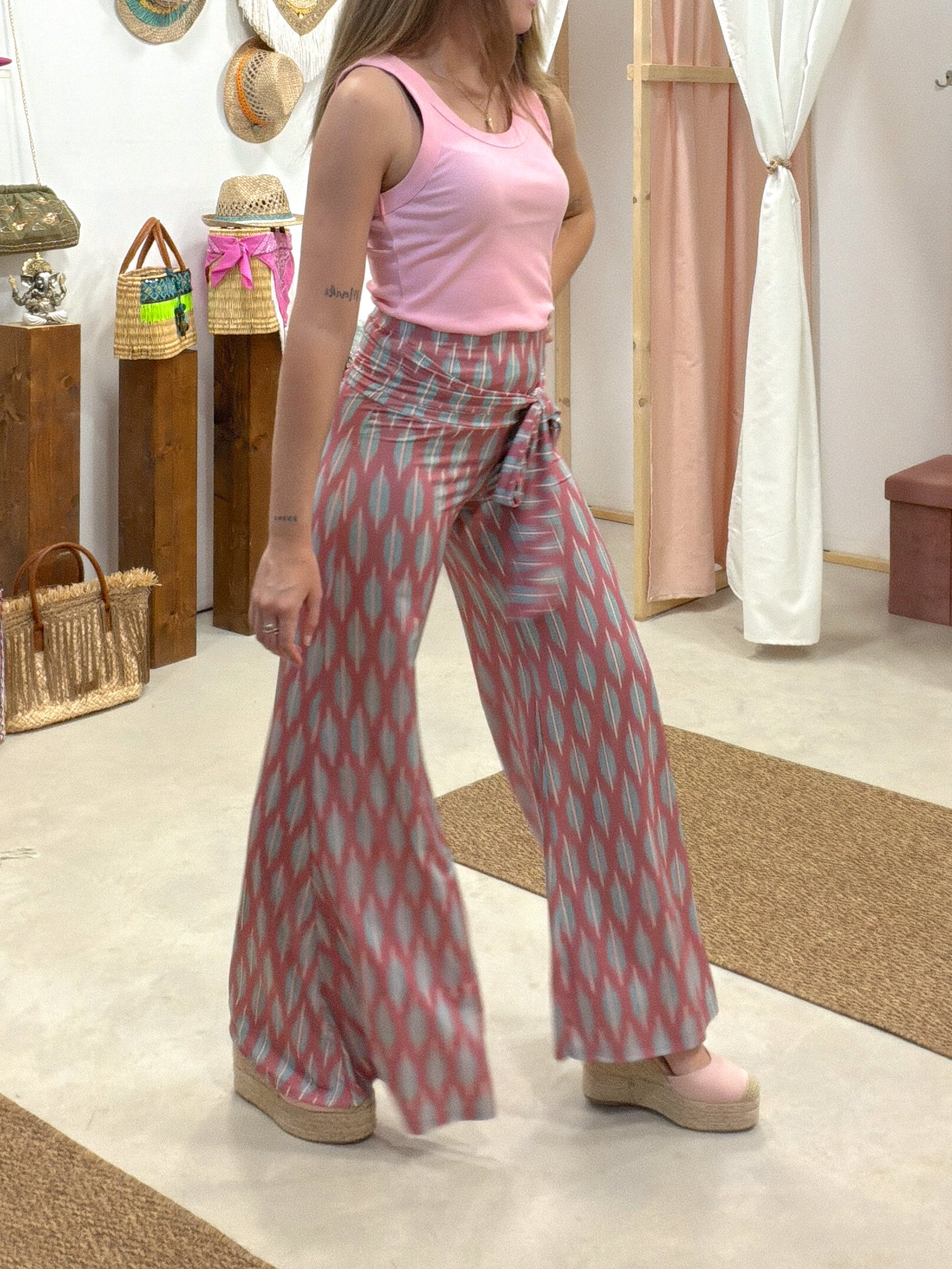 Pantalón Flare Chic