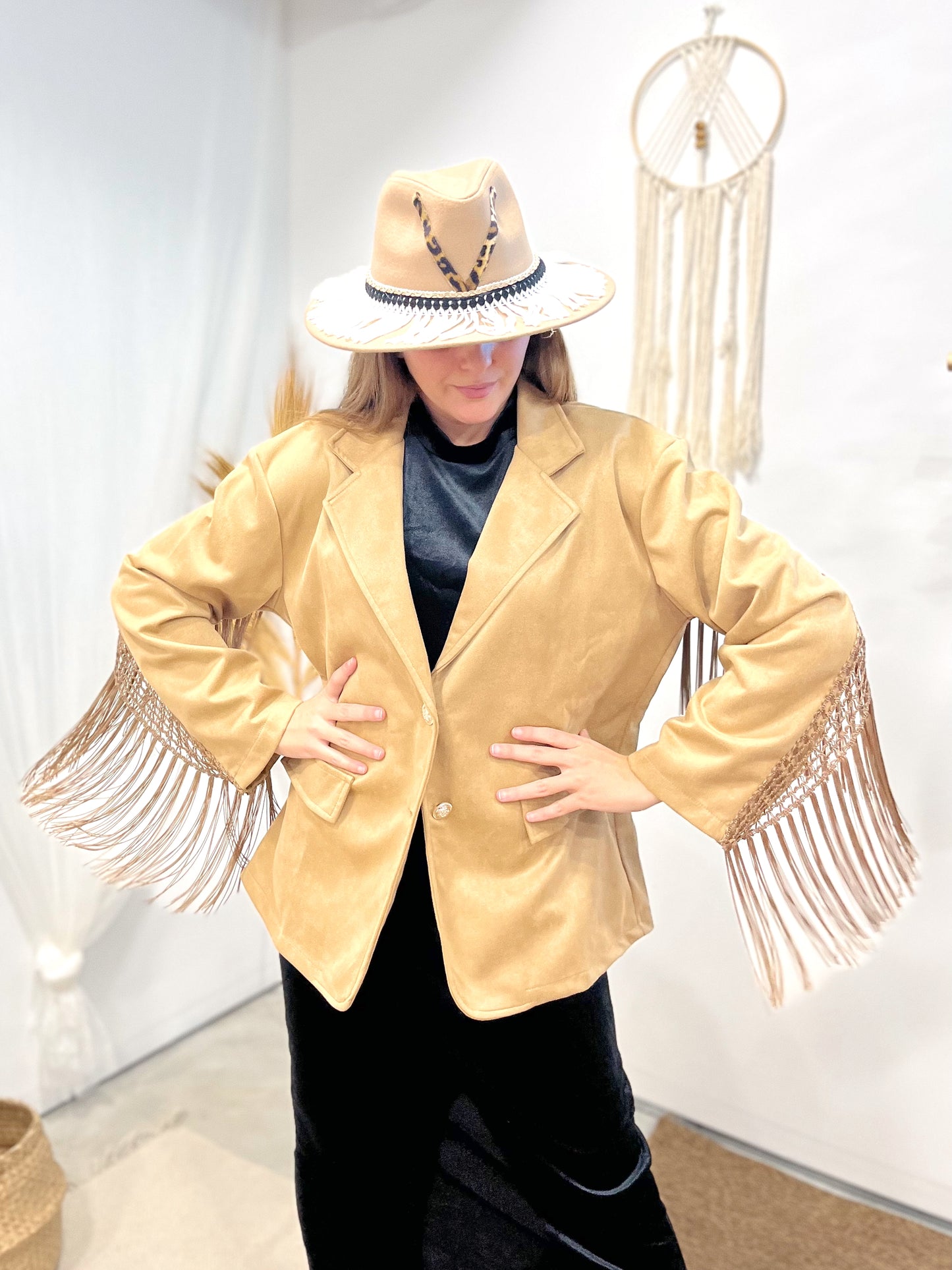 Americana YELLOWSTONE- Lydia’s