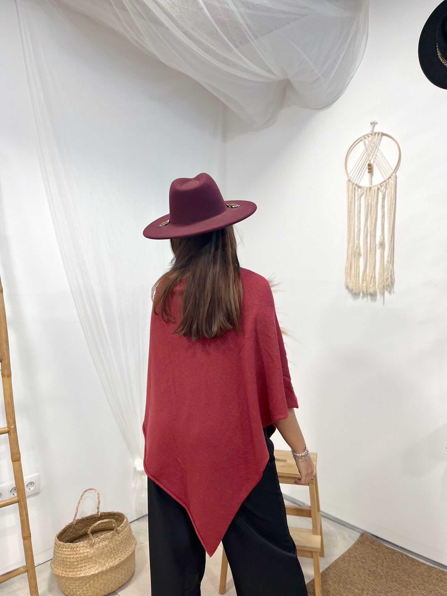 Capa Punto Burgundy
