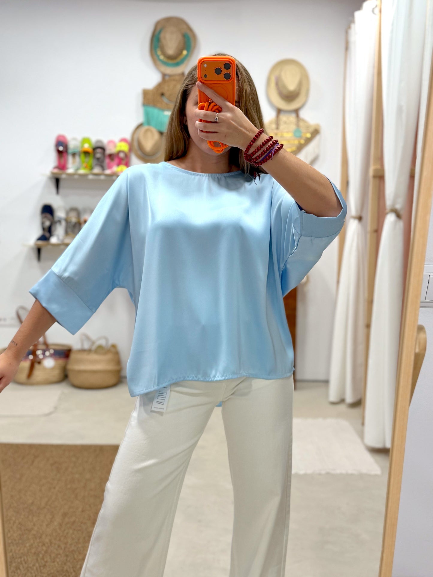 Camiseta Satinada Celeste