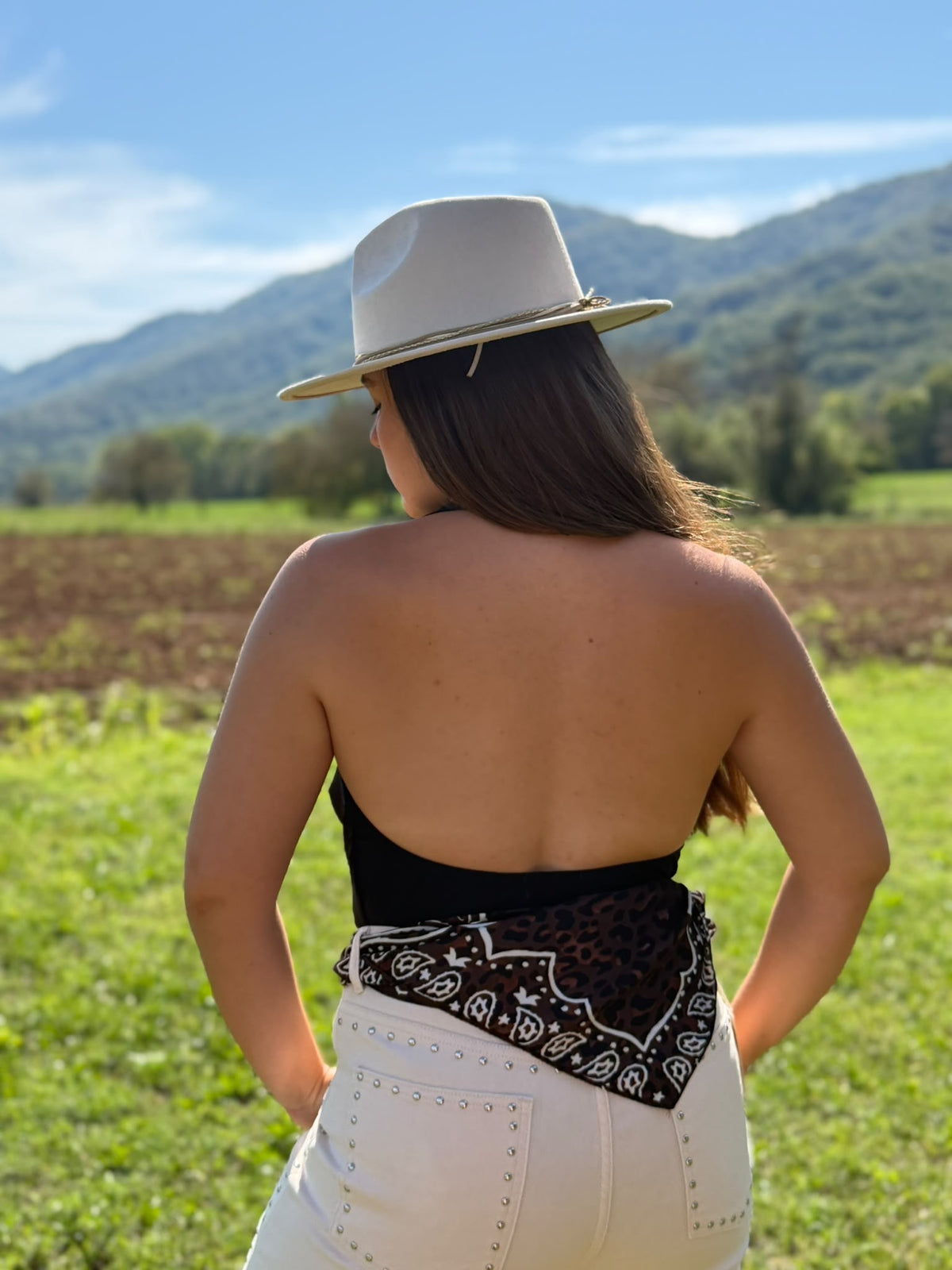 Body Escote Negro
