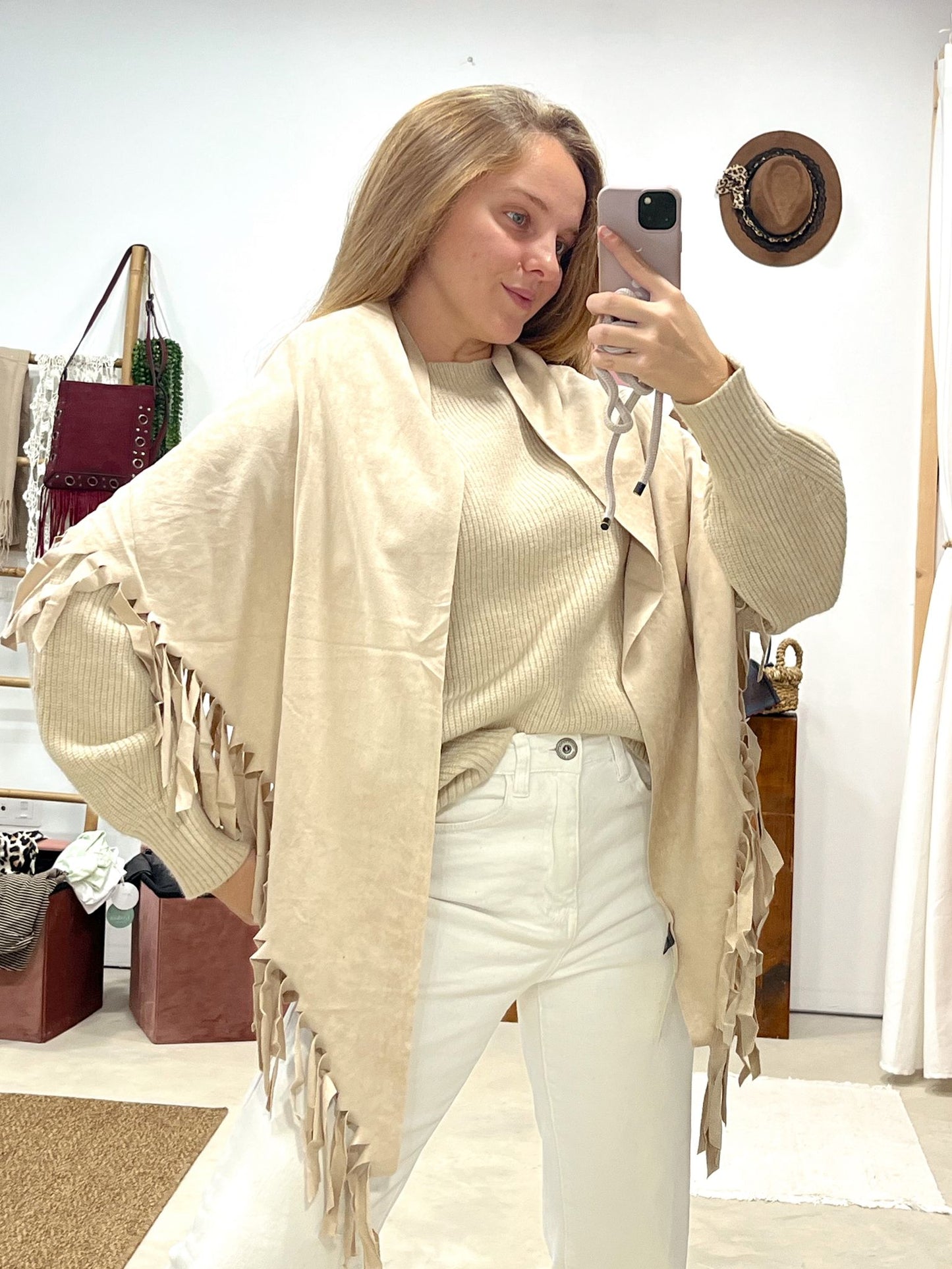 Poncho Antelina